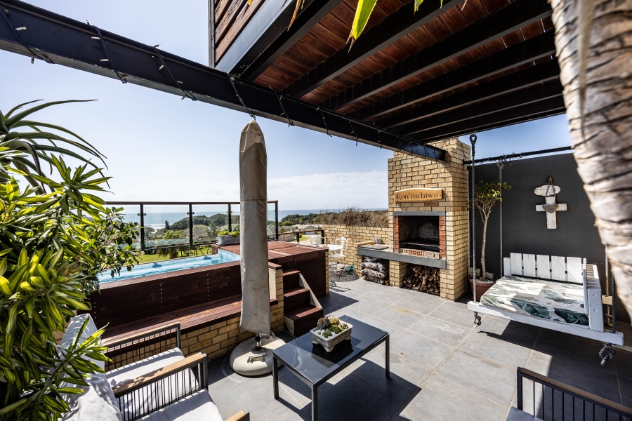 4 Bedroom Property for Sale in Four Seasons Eastern Cape